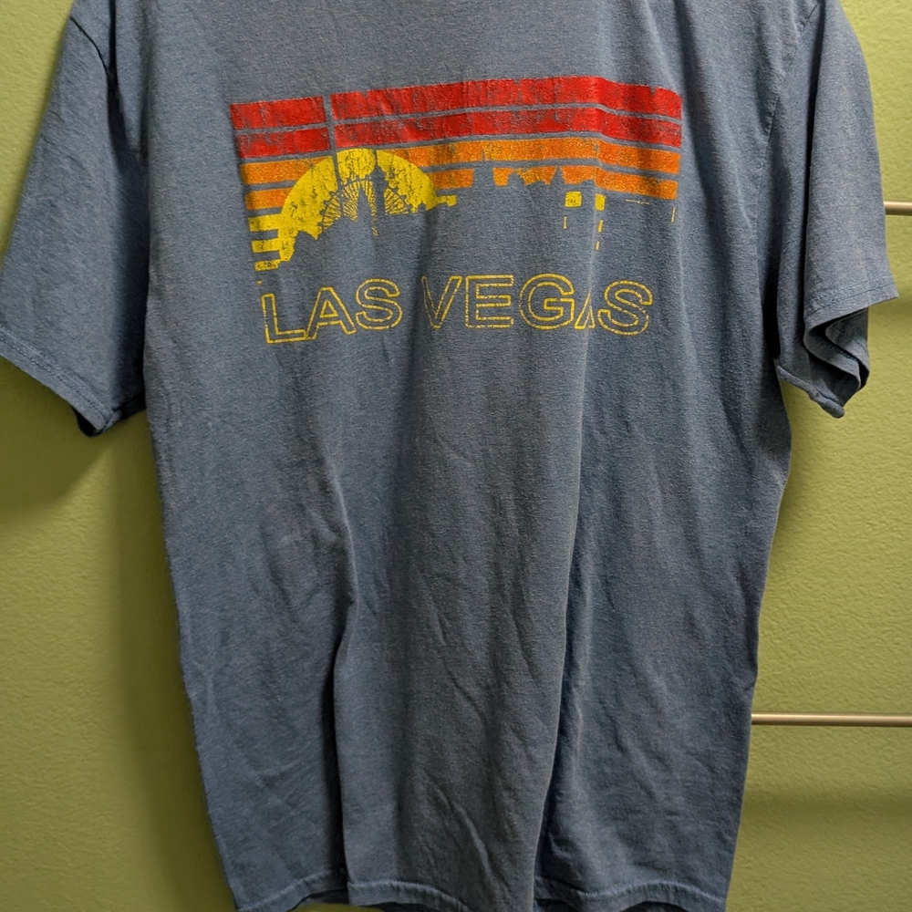 Graphic T-Shirts Collection - Picture 6 of 13